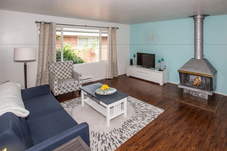 Seattle Skyline Supreme - New Apt - Sleeps 6