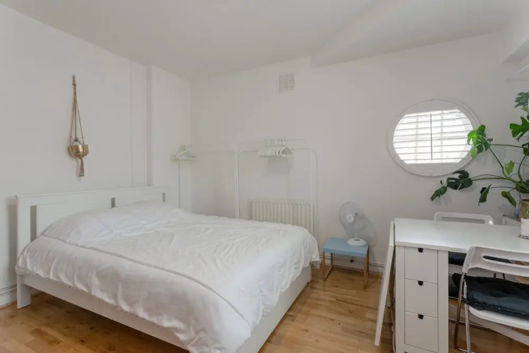 Stylish Studio in Westminster