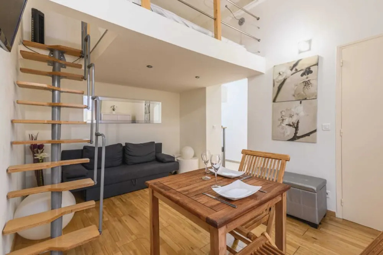 1 room apartment - Design and modern near the sea