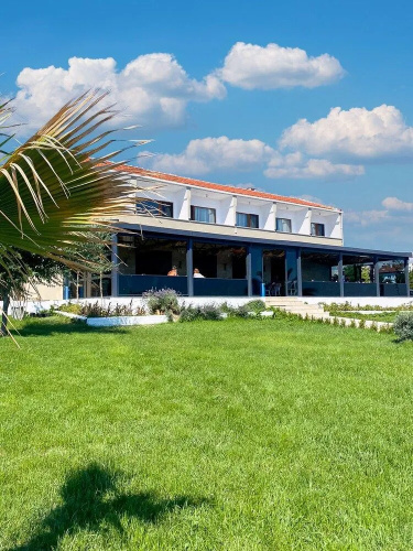 V Beach Hotel