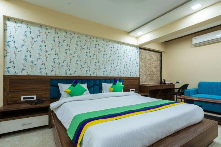 Lemon Wood Suites