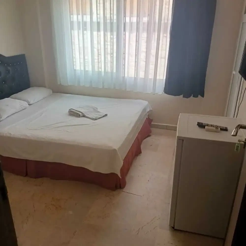 1 Bedroom Economy Single room