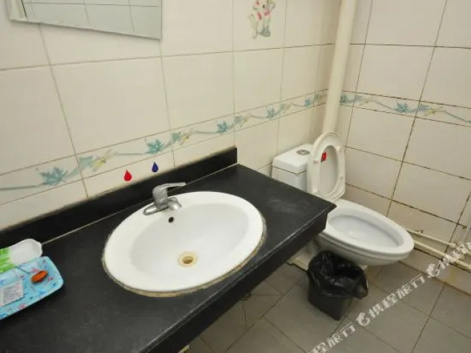 Jinan Xingqiba Hostel
