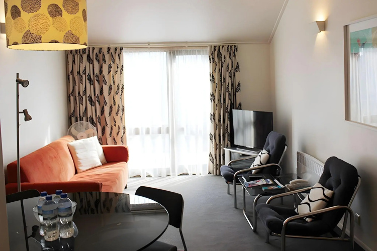 Amity Serviced Apartments