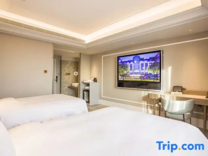 Standard Twin Family room