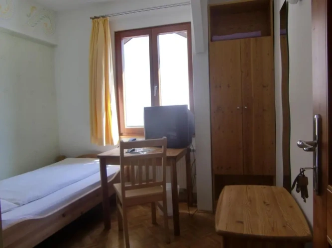 Economy Single room