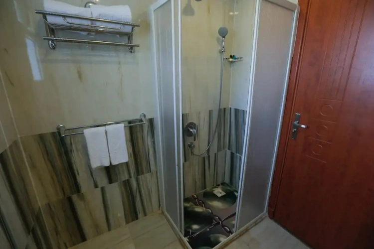 2 Bedrooms Suite