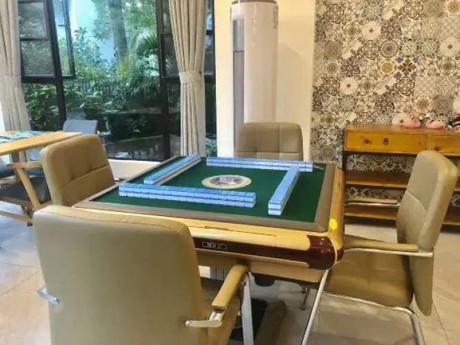 the Jing Manor