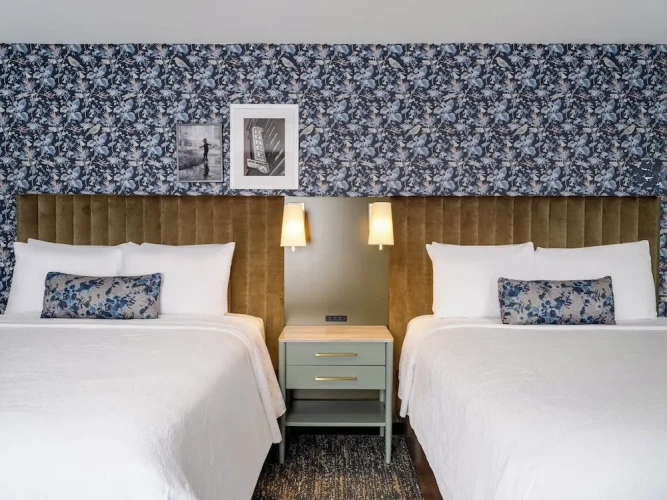 Quadruple Suite