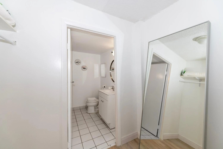 710 South Beach Apartment