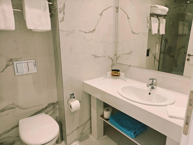 Ibiscus Hotel photo 10
