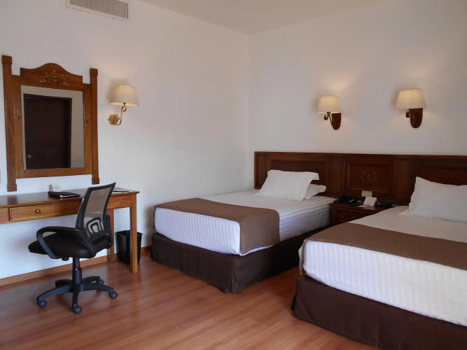 Hotel De Mendoza