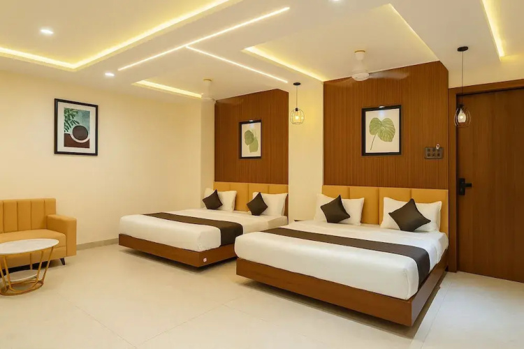 Hotel Rajshree Suites