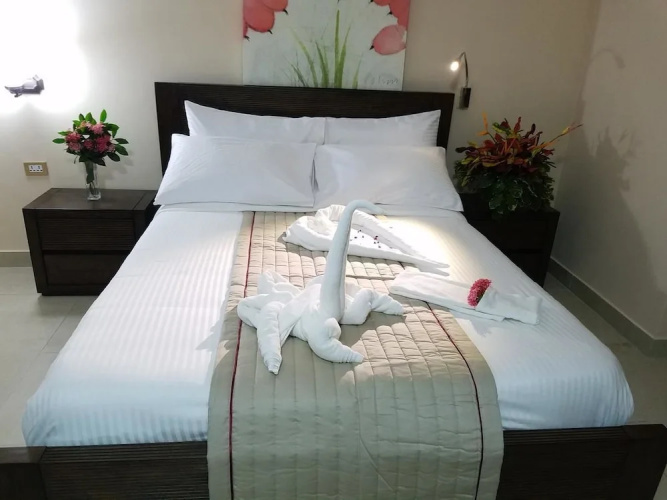 Murex Plaza Hotel & Suites