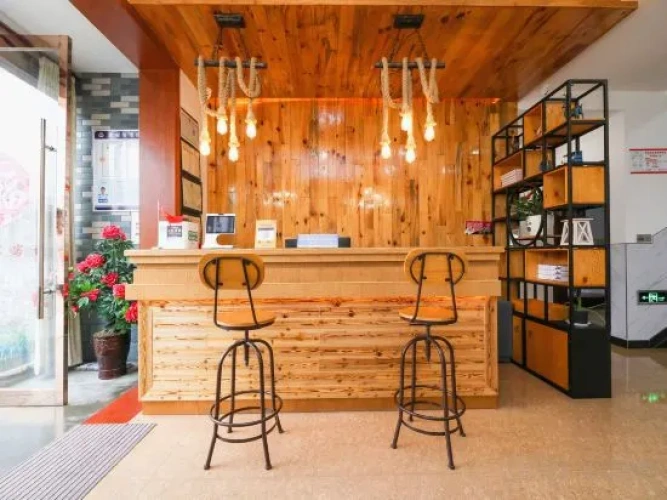 Xiangshan Film City·Shijia Homestay (Run! Park Branch)