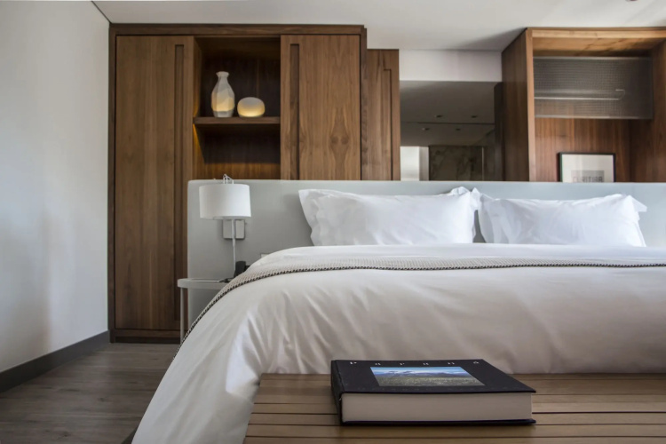 Nomaa Hotel
