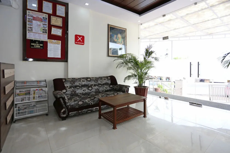Hotel Shiv Palace
