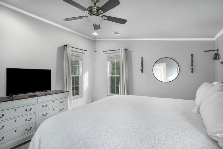 3 Bedrooms Cottage