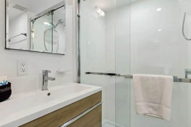 Blueberry Dunes Beach Cottage - Pet Friendly - Pool