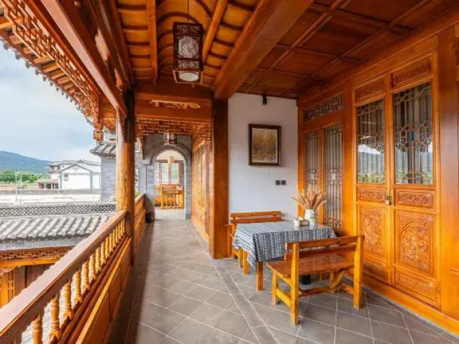 Lishui Bieyuan Inn