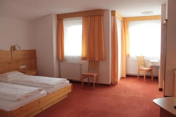Superior Double room with balcony
