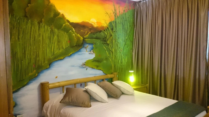 Hotel + Arte