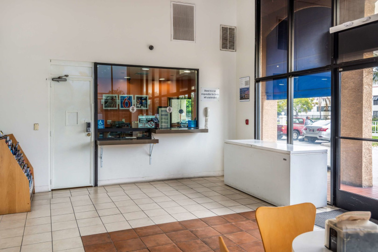 Motel 6 Gardena, CA - South