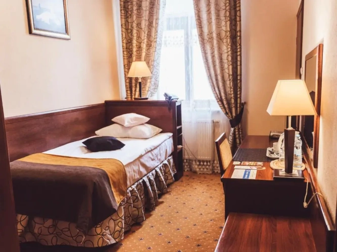 Standard Double room with view