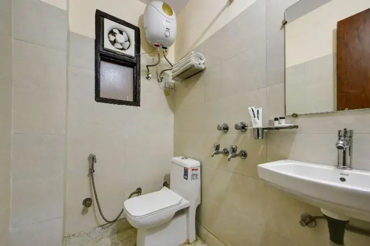Hotel Krishna Tower