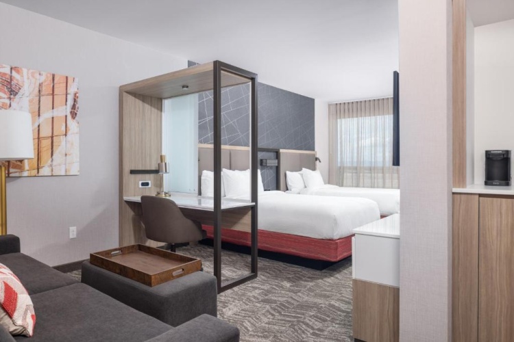Double Suite