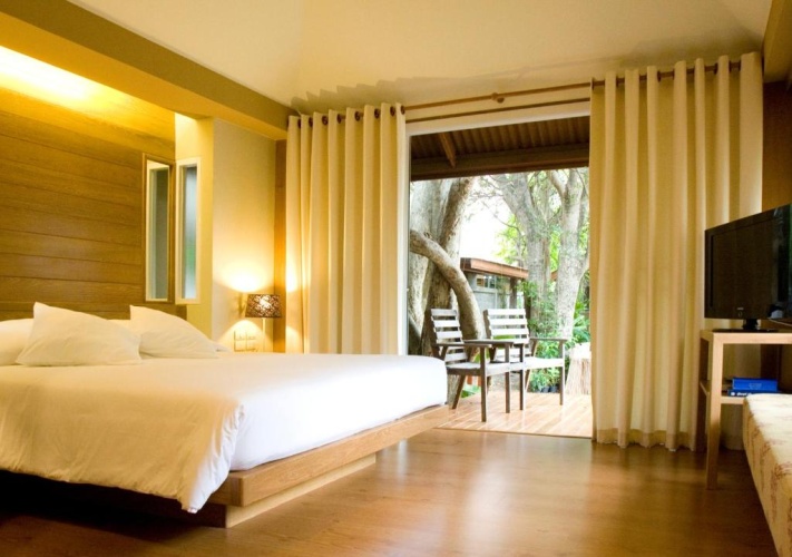 Bungalow with balcony