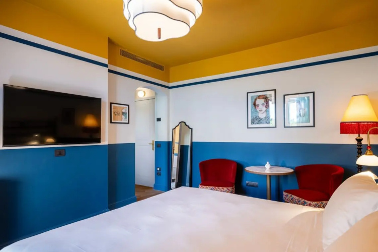 Classic Double room with courtyard view