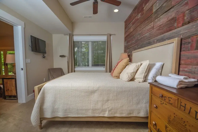 Casa Bella by Taylor Made Deep Creek