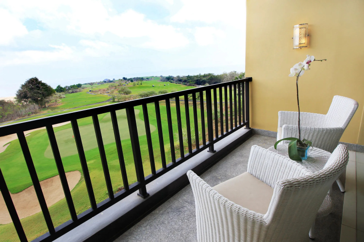 The Rich Prada Bali