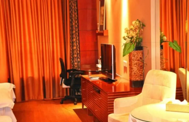 Nanchang Aijia Hotel
