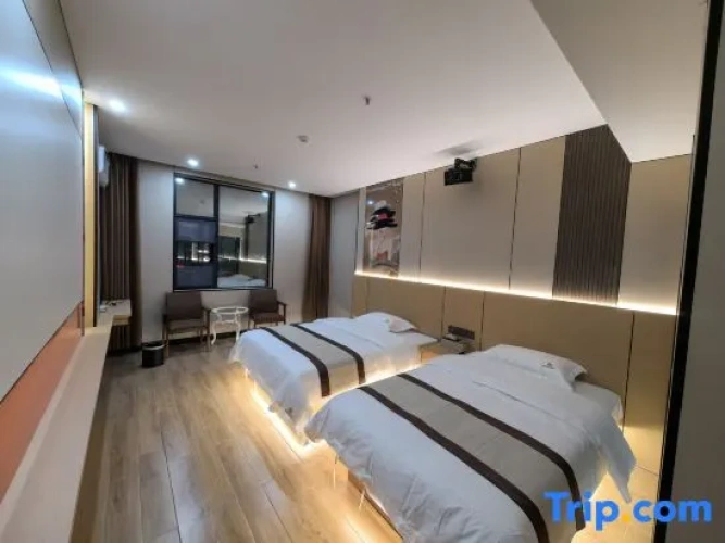 Luxury Twin room