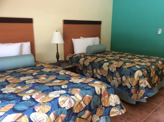 Hotel Lucia Beach