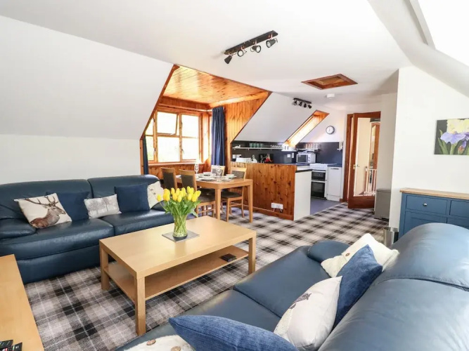 Upper Brackendale