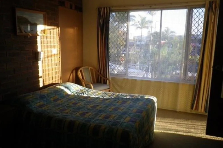 White Lanterns Motel