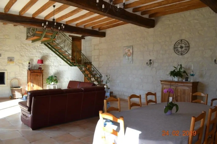 Standard Twin room with garden view