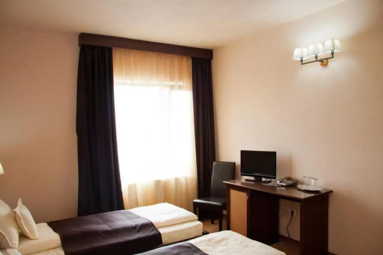 Hotel Hanul de la Rascruce