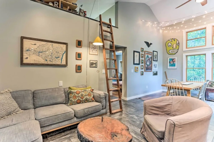 2 Bedrooms Cottage