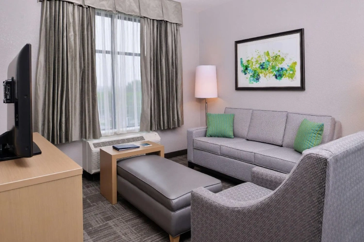 1 Bedroom Quadruple Suite