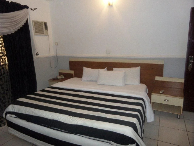St Mathias Hotel