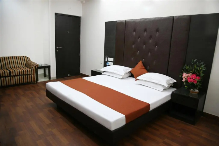 Castle Bay Noida