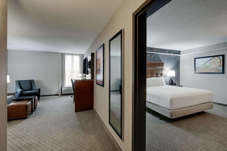 2 Bedrooms Double Suite