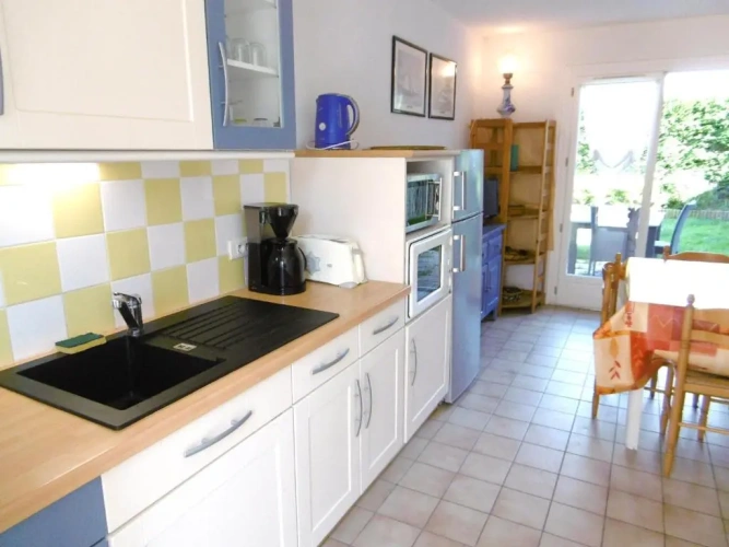 2 Bedrooms Villa