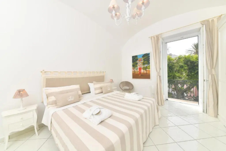 Queen Suite - Luxury Rooms