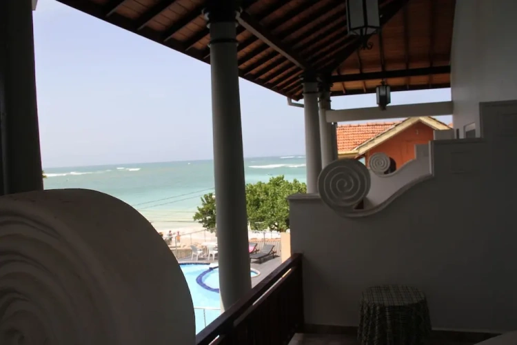Standard Triple Family room with balcony and with ocean view