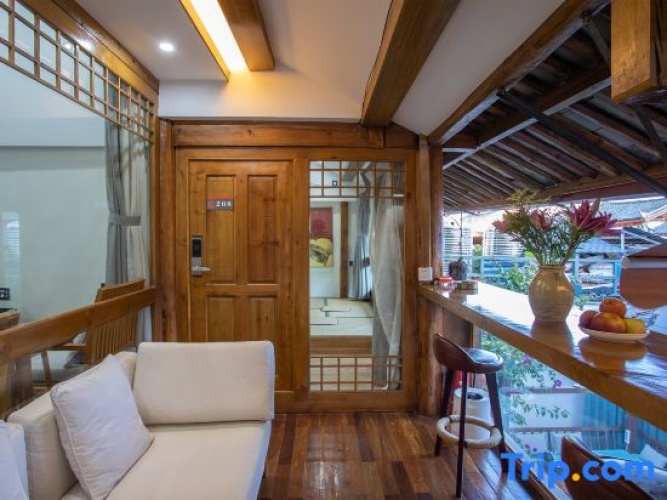 Lijiang Tianzi Garden Inn